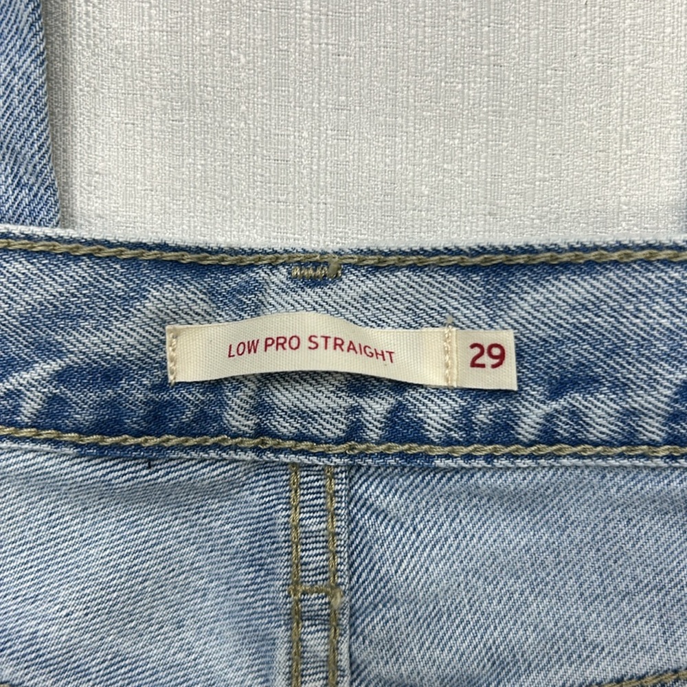 Levi's Light Blue Jeans - Picture 3 of 6